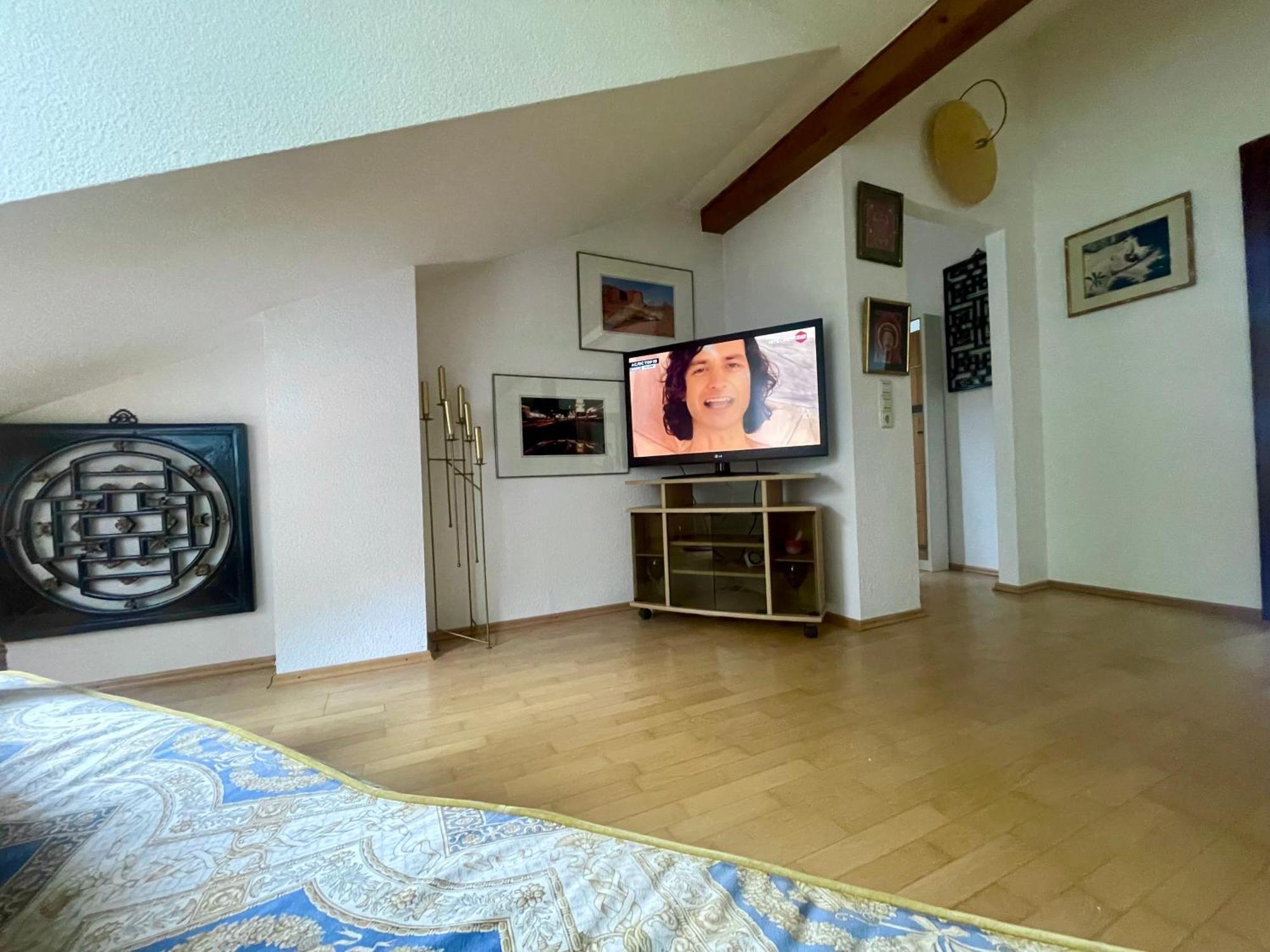Wunderschoenes Grosses 3 Zimmer Apartament Zentrum Goldstadt Familienfreundlich Mit Garage Pforzheim Exteriör bild