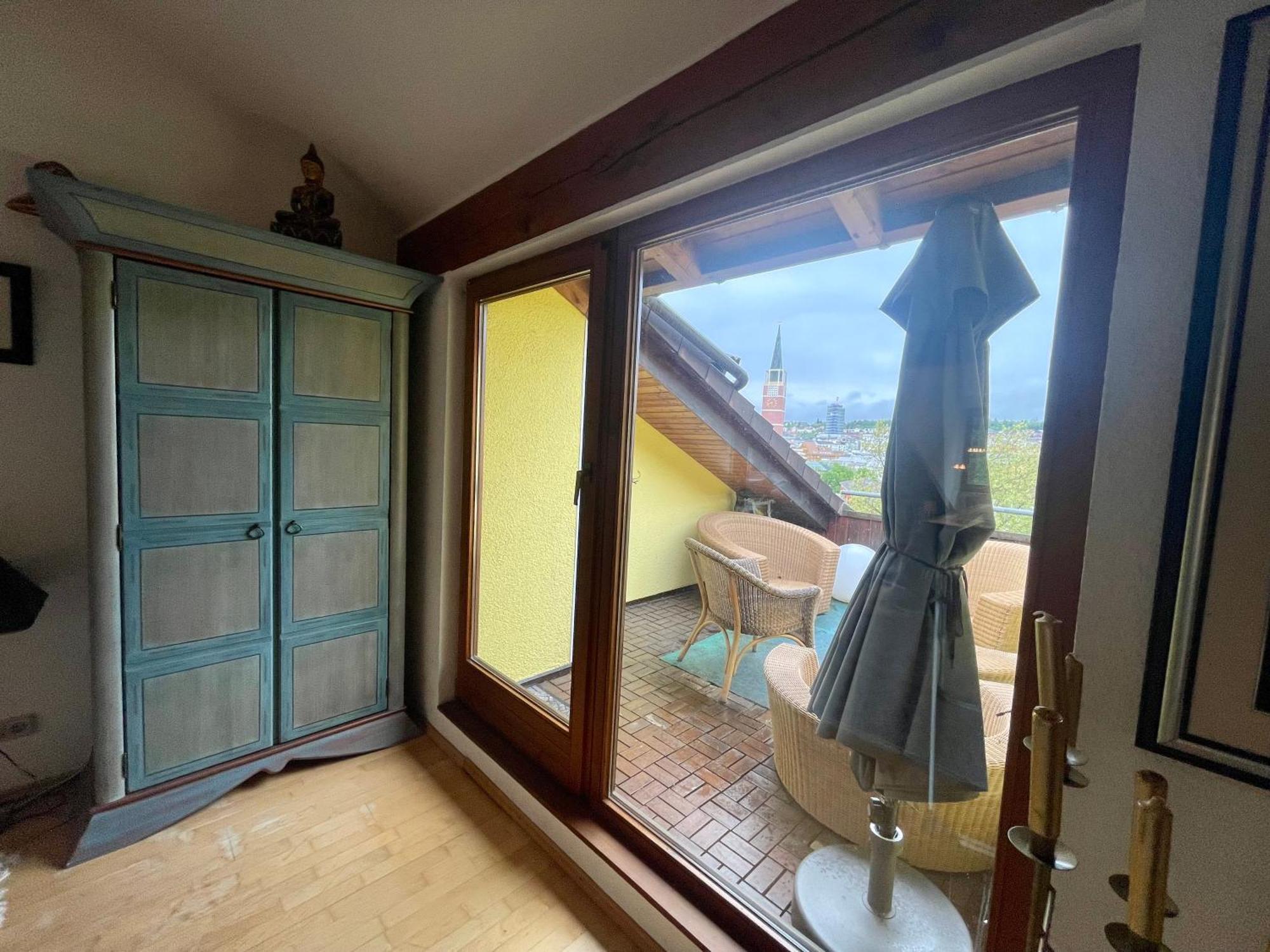 Wunderschoenes Grosses 3 Zimmer Apartament Zentrum Goldstadt Familienfreundlich Mit Garage Pforzheim Exteriör bild